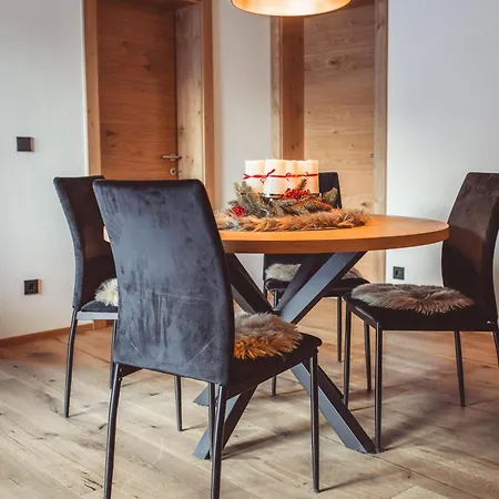 Bergwild Apartament *